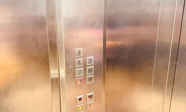 HERMOSO DEPARTAMENTO. EDIFICIO ALTO ORIENTE. CENTRO DE QUILPUÉ.