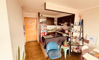 HERMOSO DEPARTAMENTO. EDIFICIO ALTO ORIENTE. CENTRO DE QUILPUÉ.