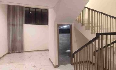 Disewakan Rumah Di Cluster Semayang ASYA JAKARTA GARDEN CITY