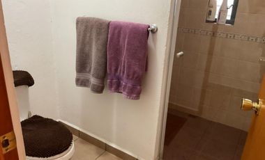 Casa sola en zona norte