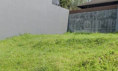 Tanah Hook di Kawasan Elite Setraduta Bandung