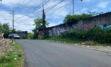Tanah di jalan utama goa gong ungasan