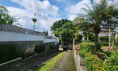 Villa Minimalis Luas Sebelah Istana Cipanas
