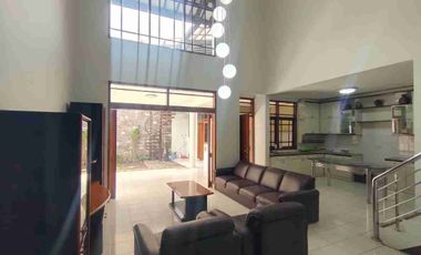 disewakan rumah siap huni sayap Surya Sumantri