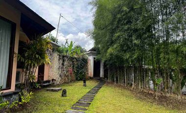 a daily Villa for Sale at Tebola Sidemen Traditional Village Karangasem Bali
