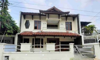 Dijual Rumah Bagus Siap Huni di Pondok Indah