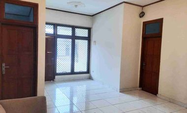 Dijual Rumah Bagus Siap Huni di Pondok Indah