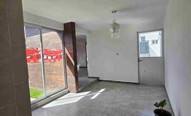 ▪️𝐕𝐄𝐍𝐓𝐀 𝐂𝐀𝐒𝐀𝐒 𝐍𝐔𝐄𝐕𝐀𝐒 𝐅𝐑𝐀𝐂𝐂. 𝐒𝐀𝐔𝐂𝐈𝐋𝐋𝐎, 2 recámaras amplias, diseño exclusivo. 𝐒𝐎𝐋𝐎 𝟑