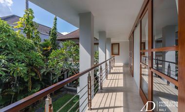 FREEHOLD VILLA CLOSE TO AN AUSTRALIAN INTERNATIONAL SCHOOL