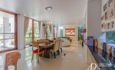 FREEHOLD VILLA CLOSE TO AN AUSTRALIAN INTERNATIONAL SCHOOL