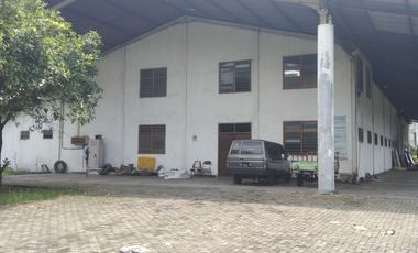 LARGE-SCALE INDUSTRIAL WAREHOUSE FOR LEASE – PANDAAN, PASURUAN