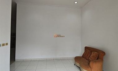 Disewakan Rumah Taman Permata Indah TPI 2 Lantai 8 x 19 m2 Furnished Lengkap & Terawat Siap Huni, Akses Dekat Pasar Teluk Gong Jakarta Utara