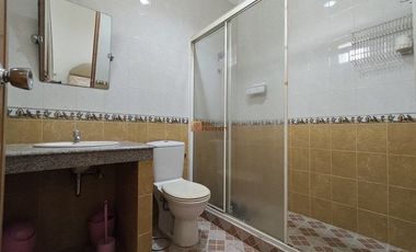 Disewakan Rumah Taman Permata Indah TPI 2 Lantai 8 x 19 m2 Furnished Lengkap & Terawat Siap Huni, Akses Dekat Pasar Teluk Gong Jakarta Utara