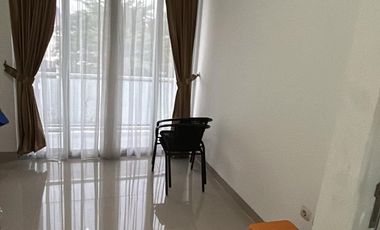 For Rent Semi-Furnished 4 Bedroom House in Strategic Location, Tria Andara Bintaro Complex
