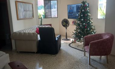 VENDO HERMOSO APARTAMENTO  EN EL BARRIO  VILLA  COUNTRY BARRANQUILLA CON ÁREA DE 120MTS  3ER PISO CON ASCENSOR