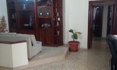 VENDO HERMOSO APARTAMENTO  EN EL BARRIO  VILLA  COUNTRY BARRANQUILLA CON ÁREA DE 120MTS  3ER PISO CON ASCENSOR