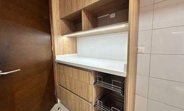 HERMOSO Y COMODE DEPARATEMETO EN VITACURA