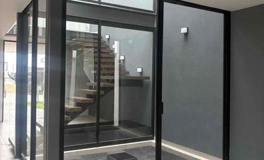 CASA EN VENTA EN EL EDEN LÓPEZ MATEOS SUR GALERÍAS SANTA ANITA