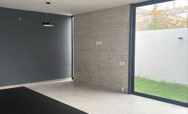 CASA EN VENTA EN EL EDEN LÓPEZ MATEOS SUR GALERÍAS SANTA ANITA