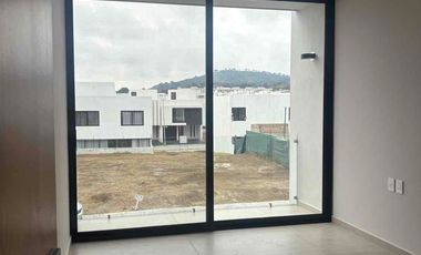 CASA EN VENTA EN EL EDEN LÓPEZ MATEOS SUR GALERÍAS SANTA ANITA