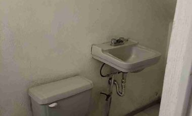 Casa con locales, Excelente propiedad!