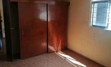 Casa con locales, Excelente propiedad!