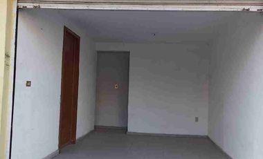 Casa con locales, Excelente propiedad!