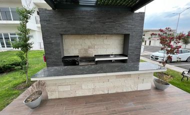 Departamento de 3 recamaras con roof en venta en Corregidora, Querétaro
