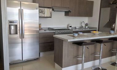 Departamento de 3 recamaras con roof en venta en Corregidora, Querétaro