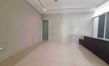 Se vende casa cerca de la Fuente de las 8 regiones, con vista panorámica