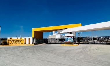 Increíble Residencia de 3 niveles con Pisos de Mármol, Rooftop y Terraza en Residencial Exclusivo