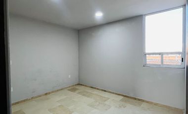 Increíble Residencia de 3 niveles con Pisos de Mármol, Rooftop y Terraza en Residencial Exclusivo