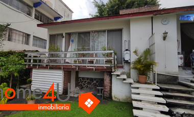 Linda y acogedora casa en condominio en excelente ubicación.