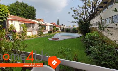 Linda y acogedora casa en condominio en excelente ubicación.