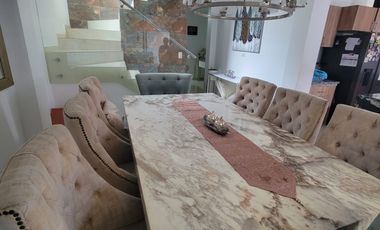 En venta lujosa y moderna casa de 4 dormitorios con piscina en Ciudad Celeste, Nuev Samborondon