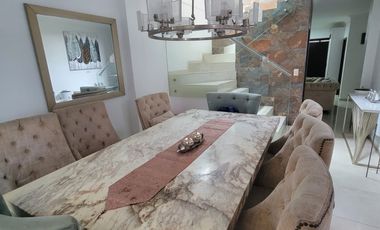 En venta lujosa y moderna casa de 4 dormitorios con piscina en Ciudad Celeste, Nuev Samborondon