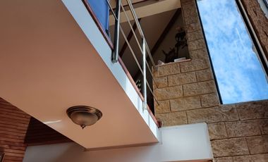 SE VENDE EXCELENTE CASA EN BARRIO RESDIDENCIAL DE QUILPUÉ