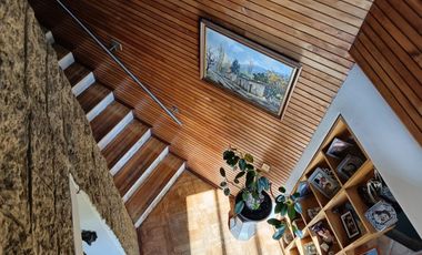 SE VENDE EXCELENTE CASA EN BARRIO RESDIDENCIAL DE QUILPUÉ