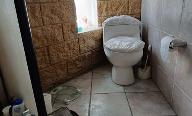 SE VENDE EXCELENTE CASA EN BARRIO RESDIDENCIAL DE QUILPUÉ