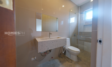 House and Lot in BF Homes NSHA for Sale