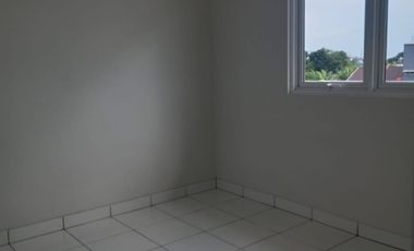 JUAL RUGI RUMAH HOEK DAYANA SUMMARECON