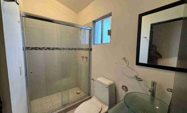 SE RENTA CASA AMUEBLADA EN CASA BLANCA CERCA IMSS