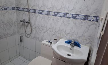 Casa de Dos Pisos, en Villa Jardín del Este