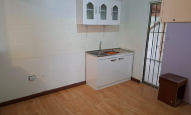 Casa de Dos Pisos, en Villa Jardín del Este