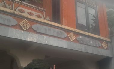 Di jual rumah lantai 2 Lokasi di gunung karang Denpasar barat