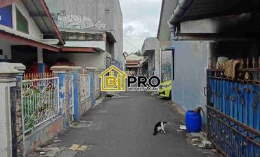 Rumah lokasi strategis dekat dari stasiun MRT di Jual Murah !!