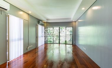 4 Bedrooms House for Rent in Maria Luisa Park