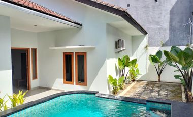 Rumah Bagus, Lega dan Terang di Jimbaran Dekat Sidewalk Mall dan Kampus Udayana