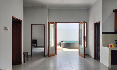 Rumah Bagus, Lega dan Terang di Jimbaran Dekat Sidewalk Mall dan Kampus Udayana