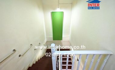 Two-story detached house, 70 sq.wa., located on Soi Ratchamankha 9, Phetkasem Road, Ratchamankha Road, Mueang Nakhon Pathom, Nakhon Pathom.